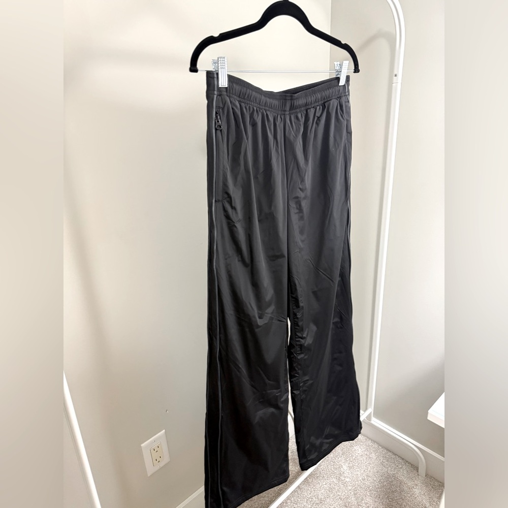 Aritzia TNA Track Pants
